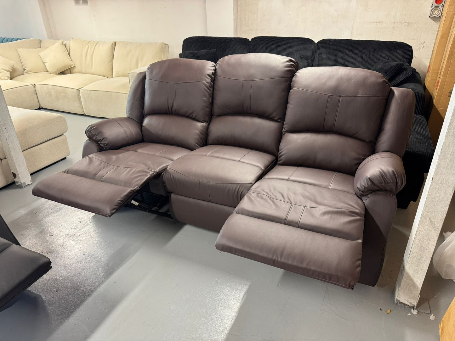 💺 BRAND NEW RECLINERS | Brown and Black  💺