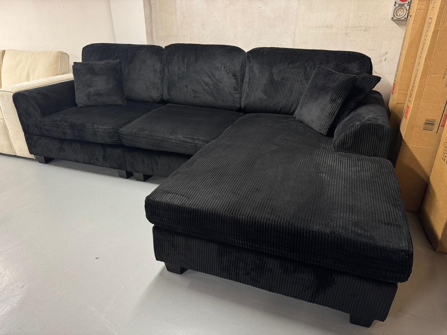 🛋️ BRAND NEW REVERSIBLE CHAISE SOFA 🛋️