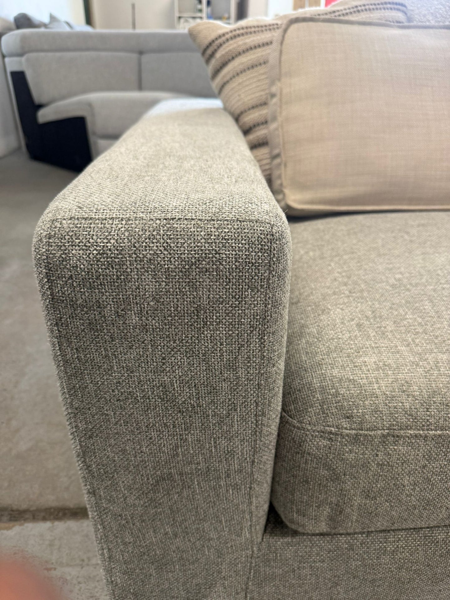 ⭐️ Grey L shape + rotating arm chair | Pre-owned – Steam cleaned | SYDNEY WIDE DELIVERY