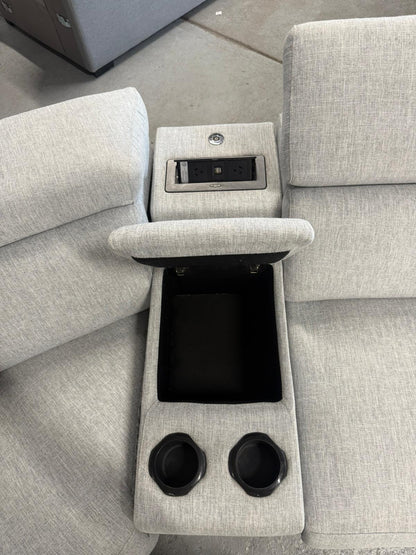 ⭐️ Harvey Norman Electric recliner | Pre-owned – Steam cleaned | SYDNEY WIDE DELIVERY