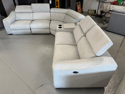 ⭐️ Harvey Norman Electric recliner | Pre-owned – Steam cleaned | SYDNEY WIDE DELIVERY