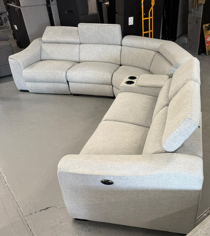 ⭐️ Harvey Norman Electric recliner | Pre-owned – Steam cleaned | SYDNEY WIDE DELIVERY