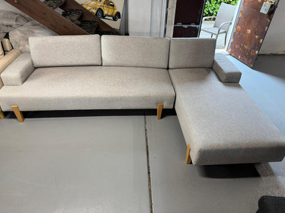 ⭐️ Beige L-shape Sofa | Pre-owned – Steam cleaned | SYDNEY WIDE DELIVERY