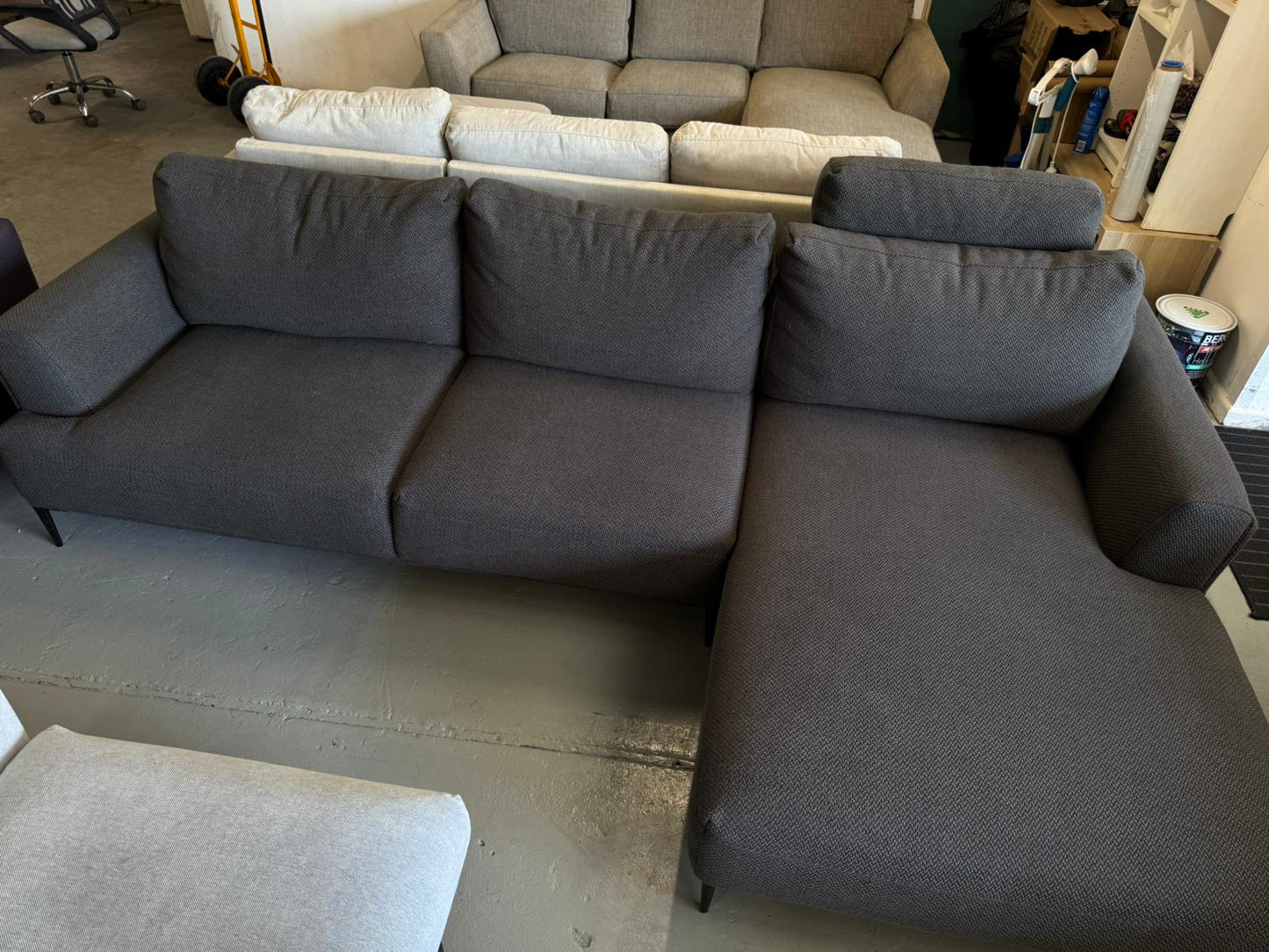 ⭐️ Brosa Charcoal L-shape Sofa | Pre-owned – Steam cleaned | SYDNEY WIDE DELIVERY