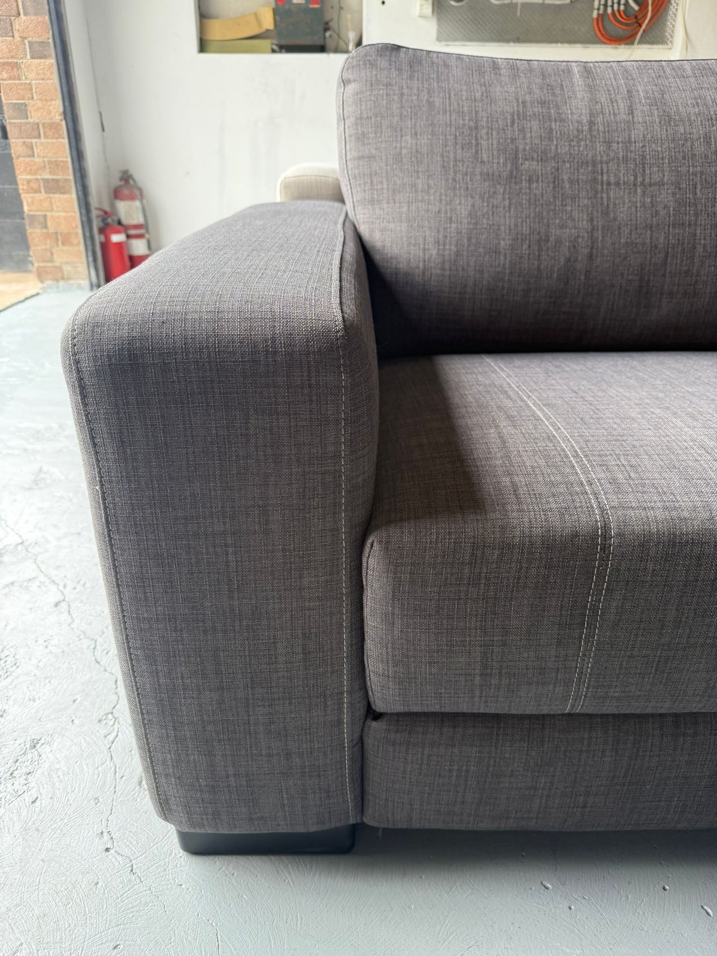 ⭐️ Domayne Charcoal L shape Sofa | Pre-owned – Steam cleaned | SYDNEY WIDE DELIVERY