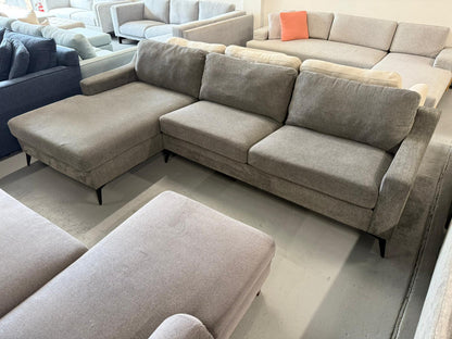⭐️ Nick Scali Charcoal L-shape Sofa | Pre-owned – Steam cleaned | SYDNEY WIDE DELIVERY