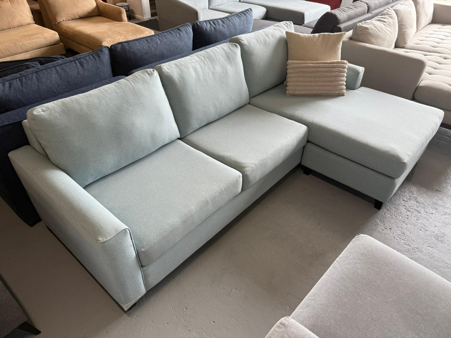 ⭐️ Australian made L shape Reversable chaise sofa | Pre-owned – Steam cleaned | SYDNEY WIDE DELIVERY