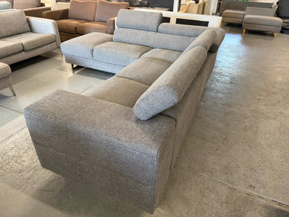 ⭐️ Nick Scali Adjustable headrest sofa | Pre-owned – Steam cleaned | SYDNEY WIDE DELIVERY