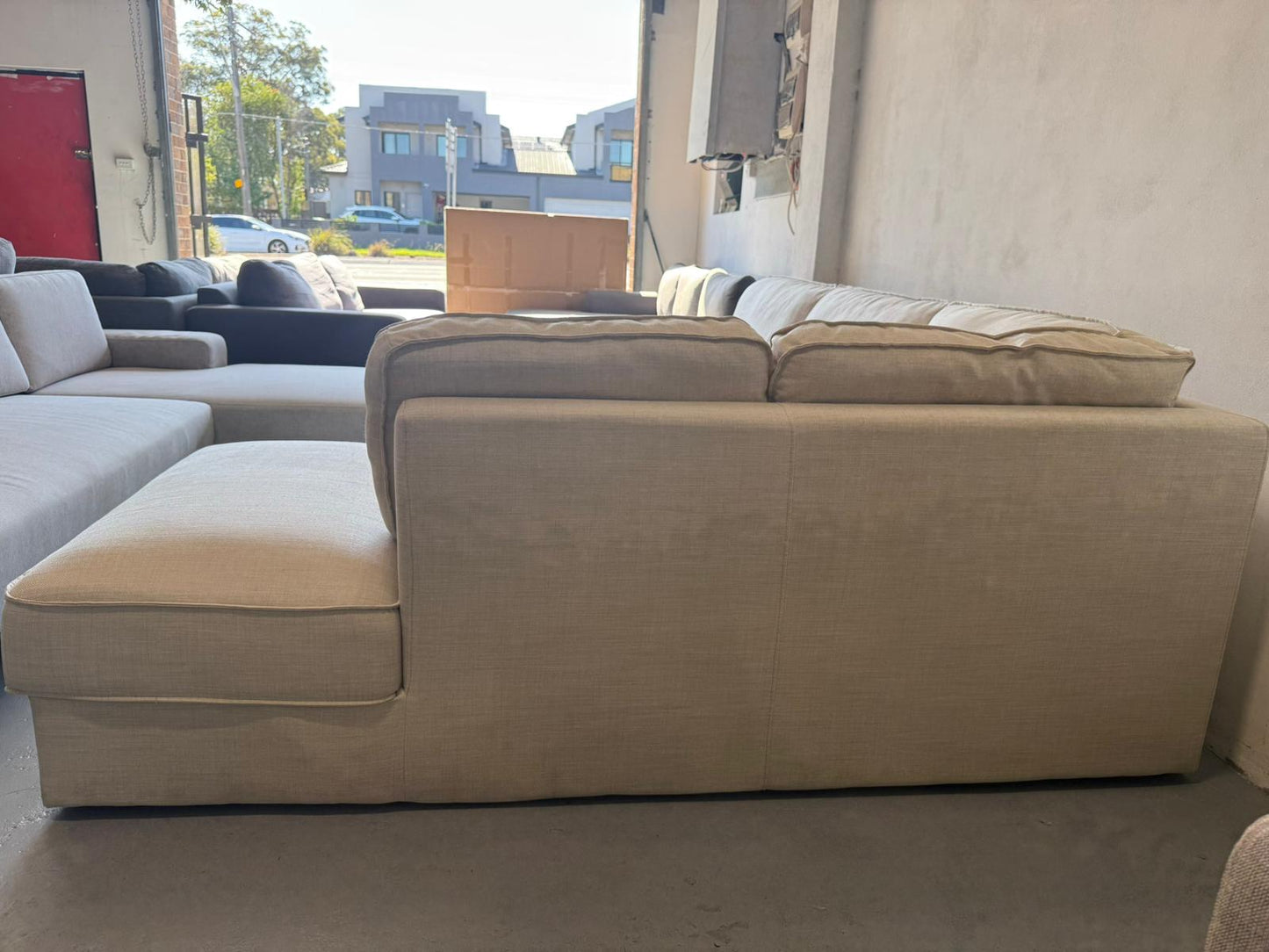 ⭐️ James lane beige L shape sofa | Pre-owned – Steam cleaned | SYDNEY WIDE DELIVERY
