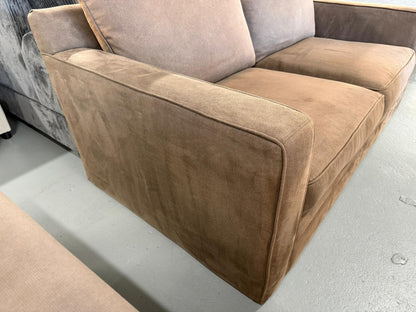 ⭐️ Freedom 2 seater  Sofa | Pre-owned – Steam cleaned | SYDNEY WIDE DELIVERY