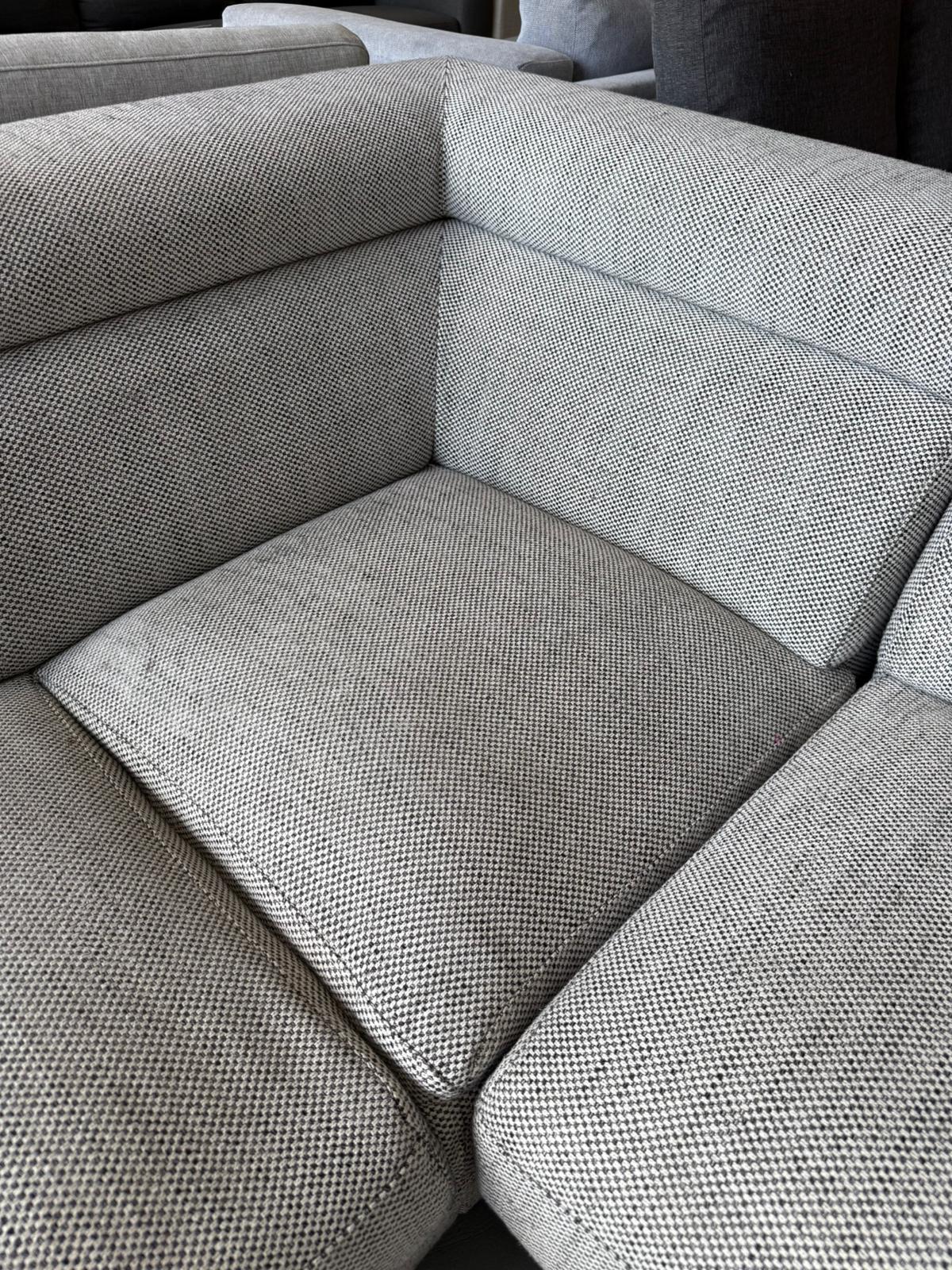 ⭐️ Nick Scali adjustable headrest sofa | Pre-owned – Steam cleaned | SYDNEY WIDE DELIVERY