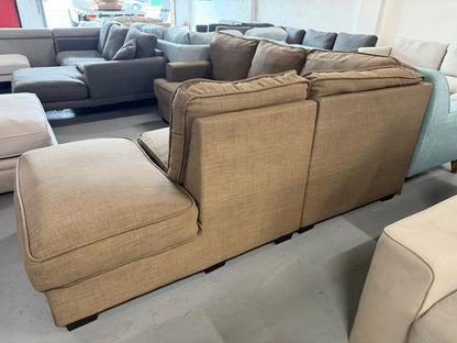 ⭐️ James lanes mocha L shape Sofa | Pre-owned – Steam cleaned | SYDNEY WIDE DELIVERY