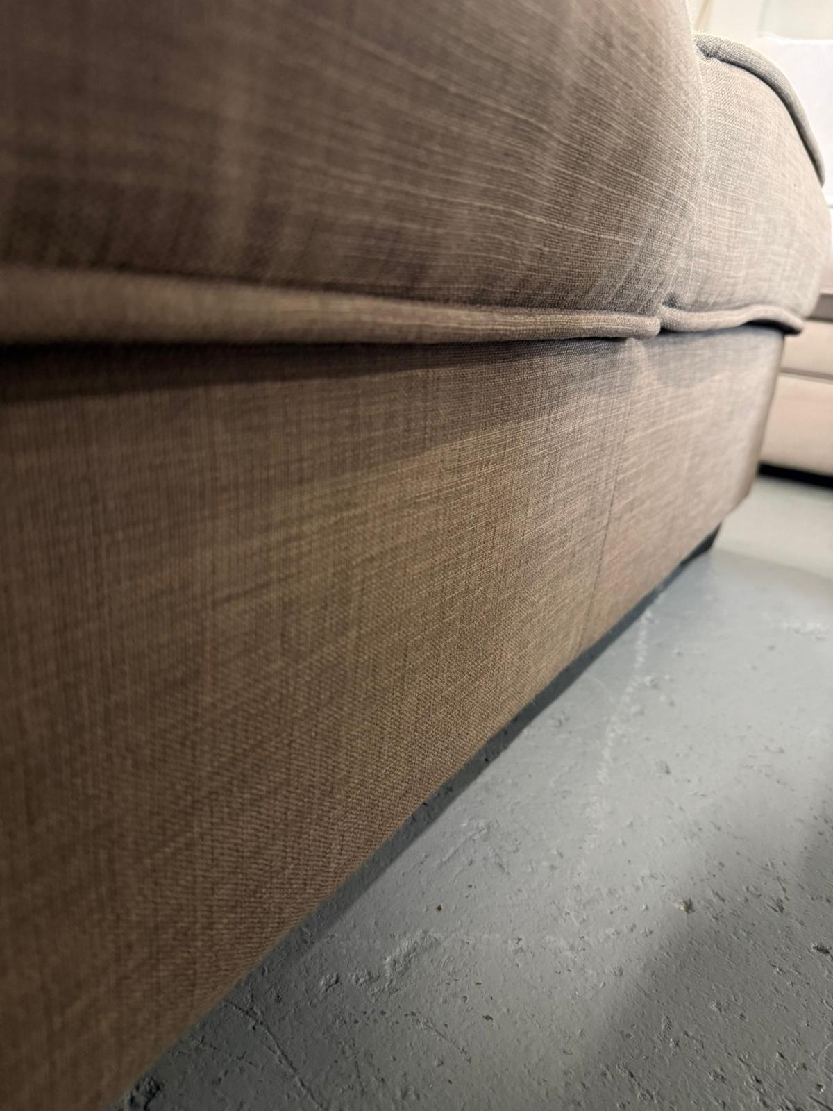 ⭐️ James lanes mocha L shape Sofa | Pre-owned – Steam cleaned | SYDNEY WIDE DELIVERY