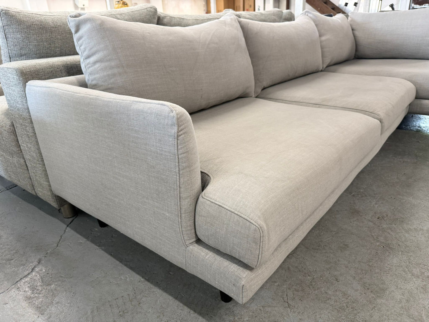 ⭐️ Freedom grey L-shape Sofa | Pre-owned – Steam cleaned | SYDNEY WIDE DELIVERY