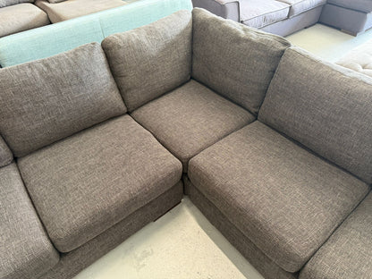 ⭐️ Freedom charcoal corner couch | Pre-owned – Steam cleaned | SYDNEY WIDE DELIVERY