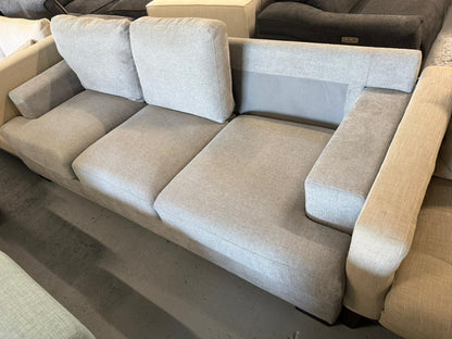 ⭐️ Beige 3 seater Sofa | Pre-owned – Steam cleaned | SYDNEY WIDE DELIVERY