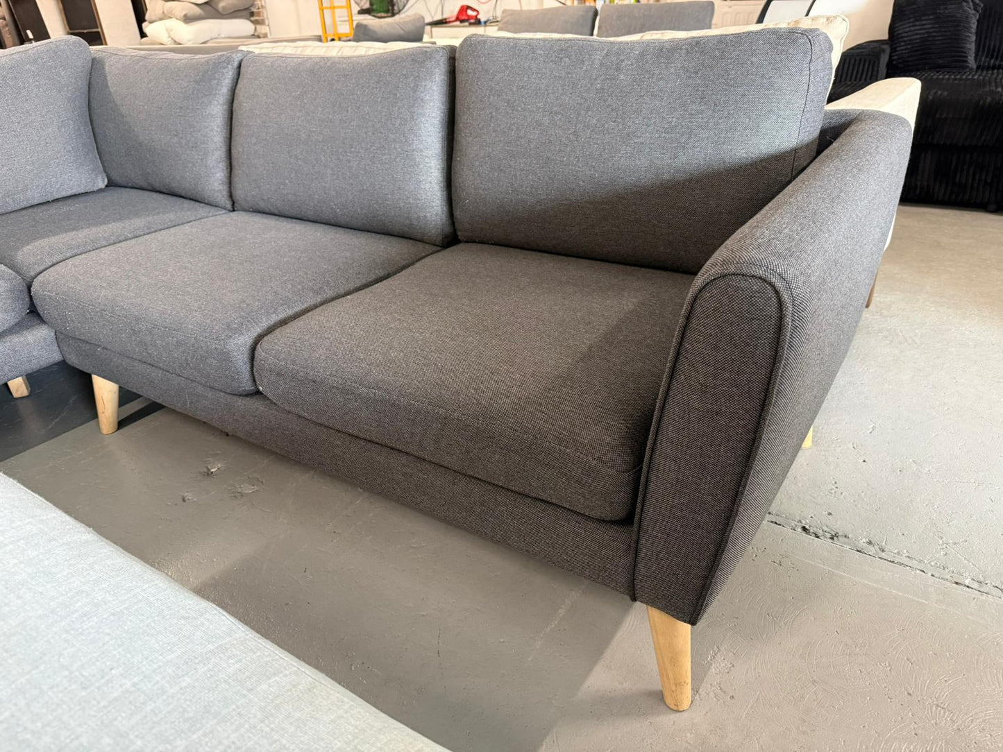 ⭐️ Focus on L-shape Sofa | Pre-owned – Steam cleaned | SYDNEY WIDE DELIVERY
