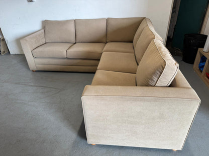 ⭐️ Australian made corner sofa  | Pre-owned – Steam cleaned | SYDNEY WIDE DELIVERY