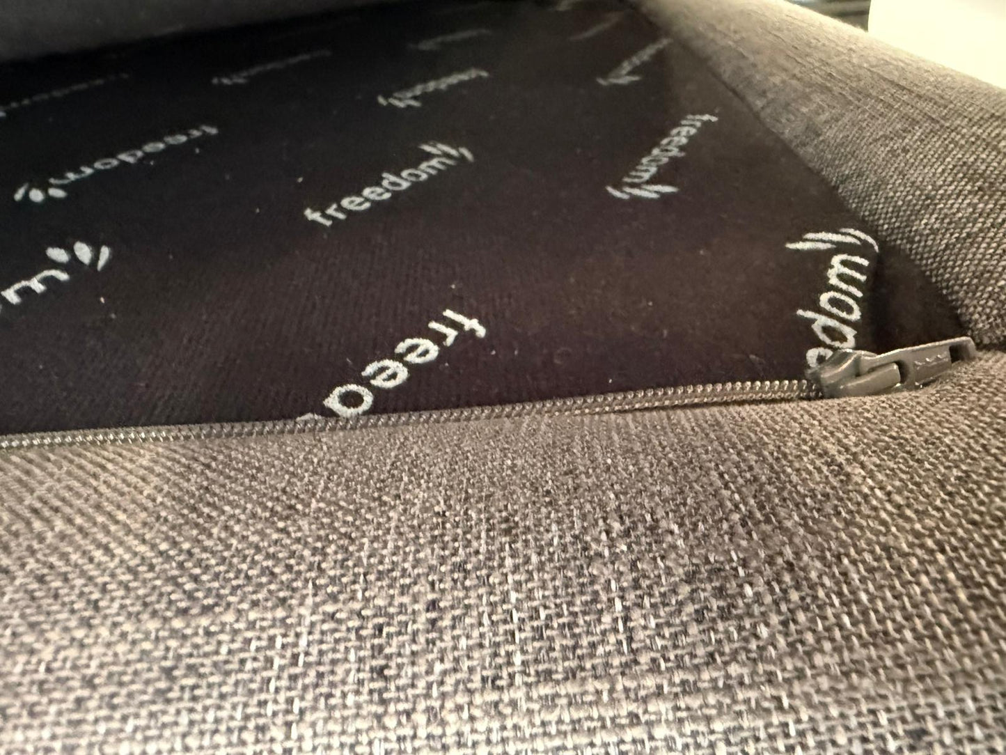 ⭐️ Freedom Marley L shape sofa  Sofa | Pre-owned – Steam cleaned | SYDNEY WIDE DELIVERY