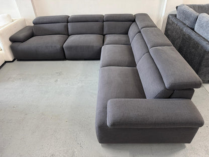 ⭐️ Nick Scali corner sofa  Sofa | Pre-owned – Steam cleaned | SYDNEY WIDE DELIVERY