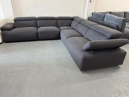 ⭐️ Nick Scali corner sofa  Sofa | Pre-owned – Steam cleaned | SYDNEY WIDE DELIVERY