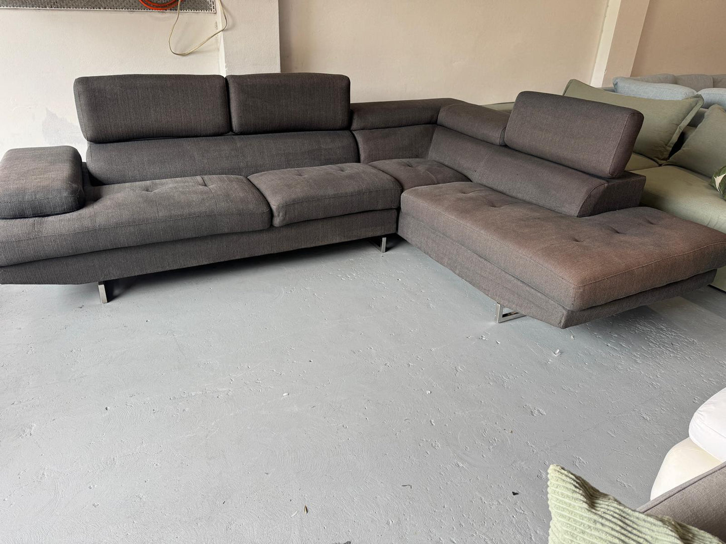 ⭐️ Harvey Norman Corner Sofa | Pre-owned – Steam cleaned | SYDNEY WIDE DELIVERY