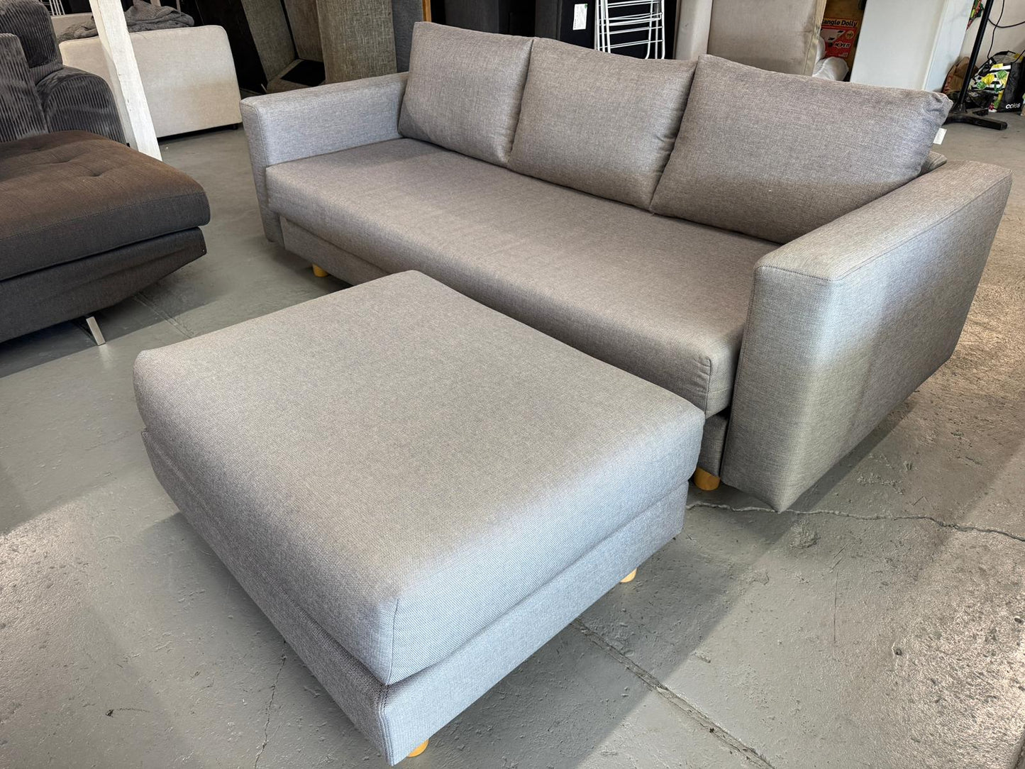 ⭐️ Koala sofa with ottoman| Pre-owned – Steam cleaned | SYDNEY WIDE DELIVERY