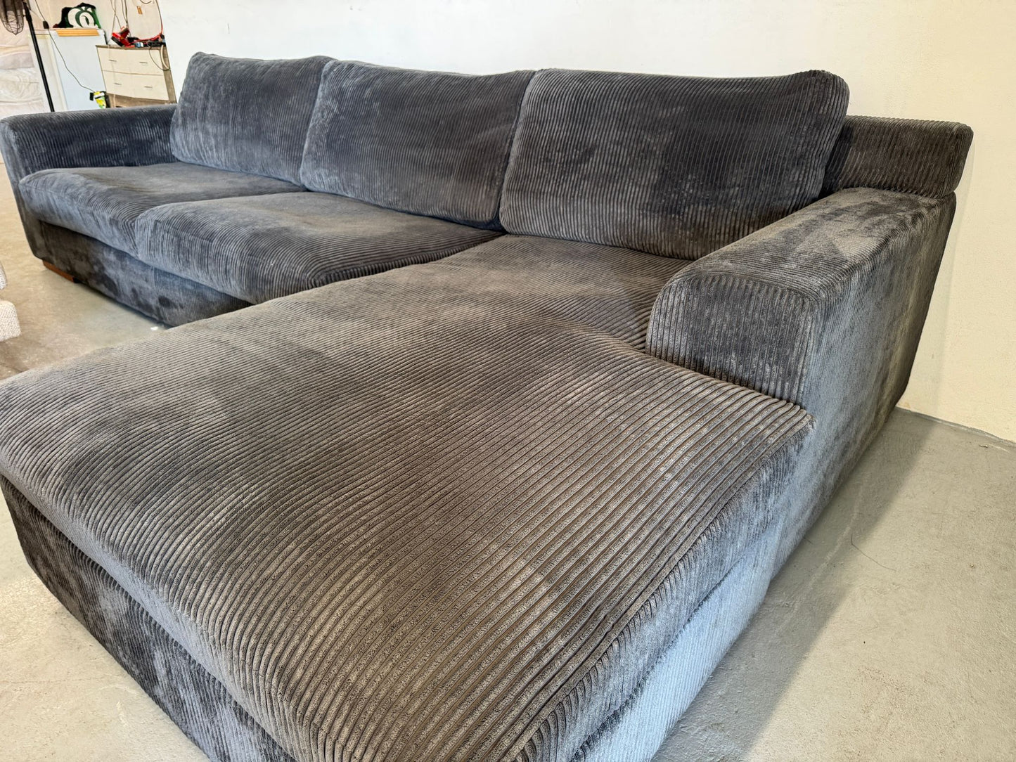 ⭐️Plush L-shape sofa | Pre-owned – Steam cleaned | SYDNEY WIDE DELIVERY