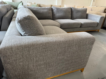 ⭐️Nick Scali Corner sofa | Pre-owned – Steam cleaned | SYDNEY WIDE DELIVERY