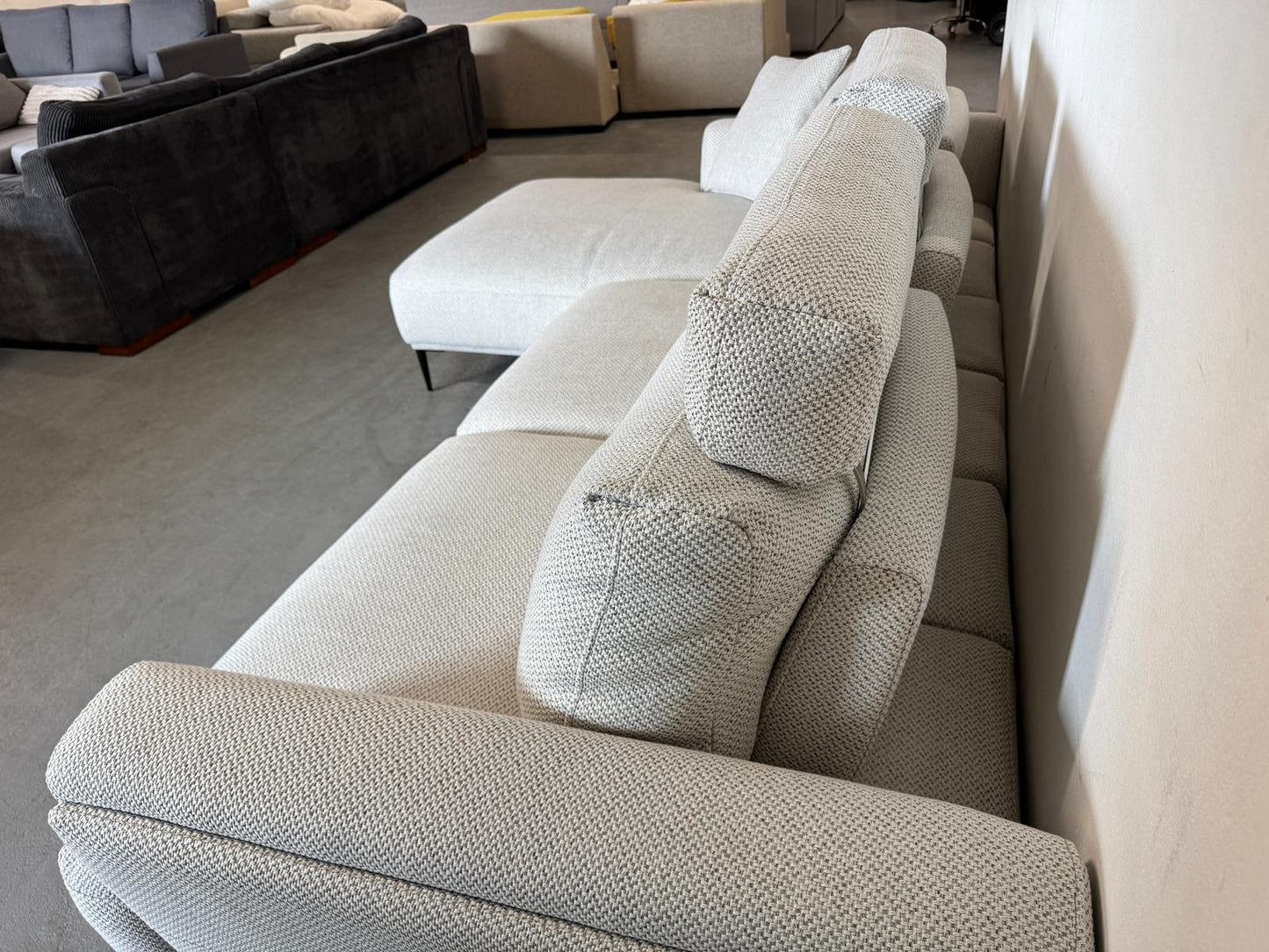 ⭐️Brosa L-shape Sofa | Pre-owned – Steam cleaned | SYDNEY WIDE DELIVERY