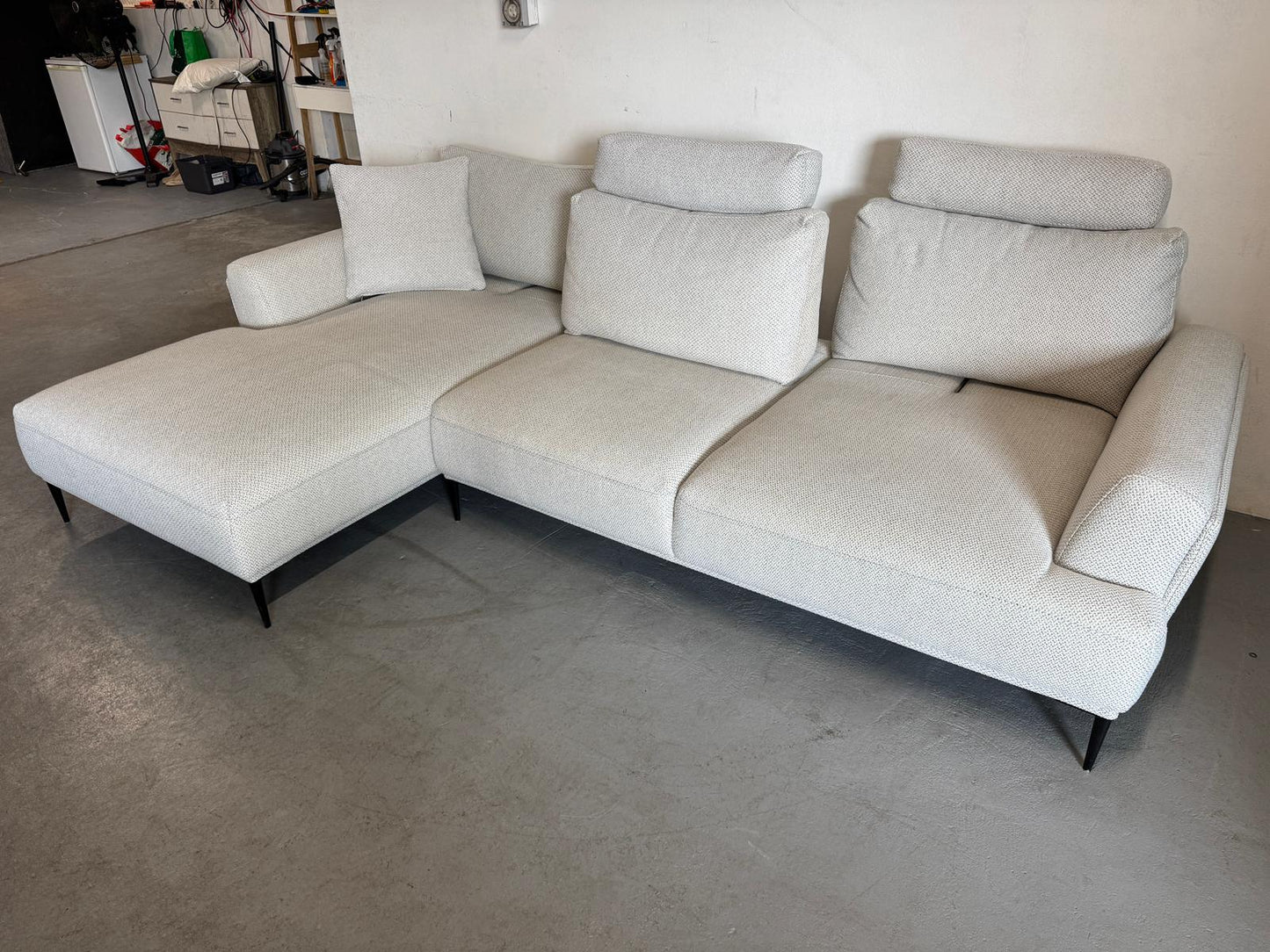 ⭐️Brosa L-shape Sofa | Pre-owned – Steam cleaned | SYDNEY WIDE DELIVERY