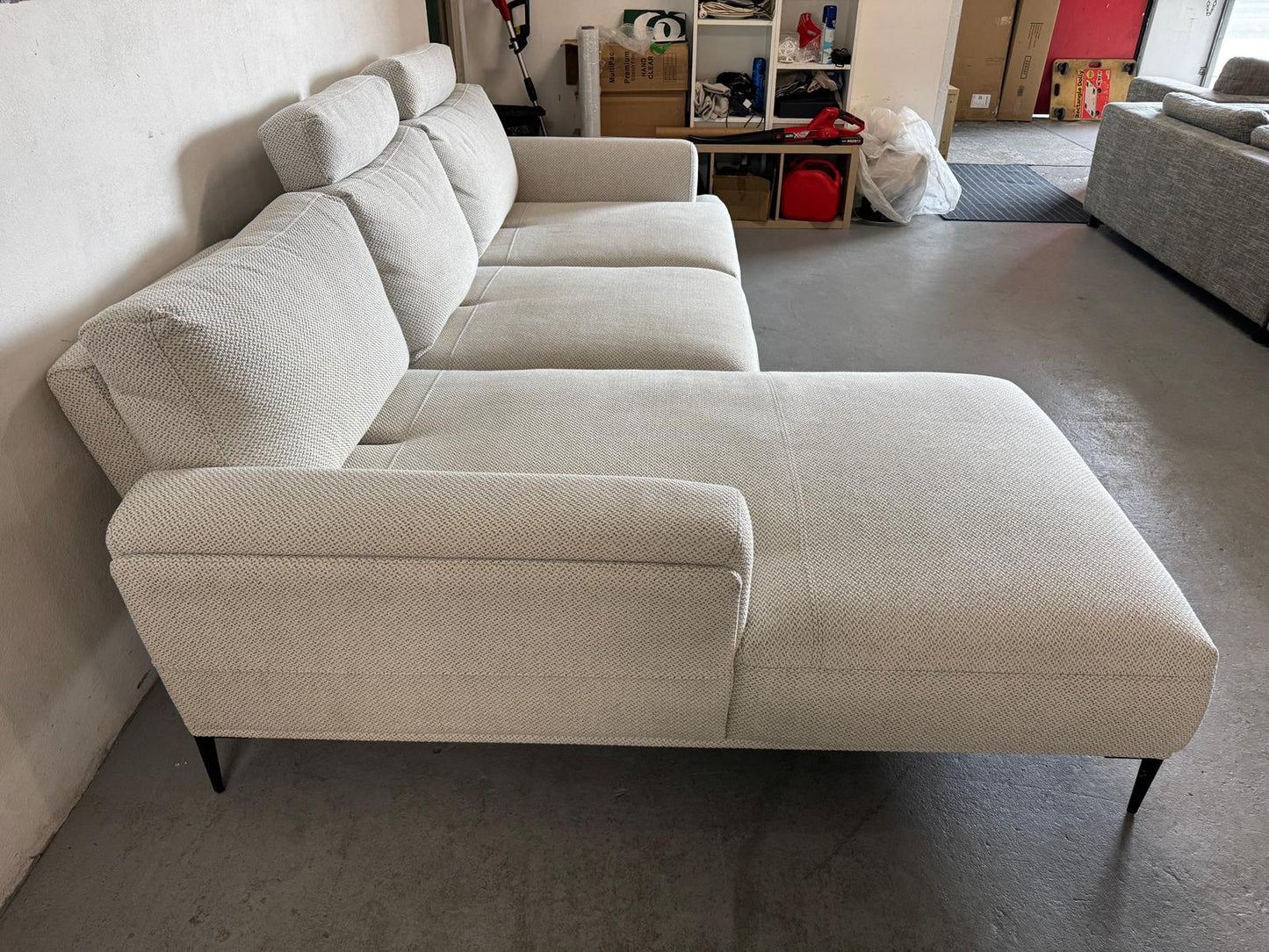 ⭐️Brosa L-shape Sofa | Pre-owned – Steam cleaned | SYDNEY WIDE DELIVERY
