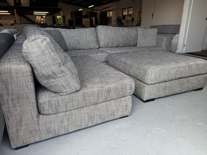 ⭐️ Freedom L-shape with ottoman | Pre-owned – Steam cleaned | SYDNEY WIDE DELIVERY