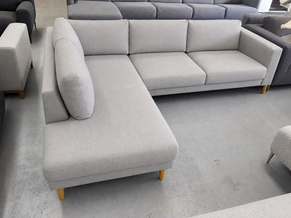 ⭐️Focus On corner sofa | Pre-owned – Steam cleaned | SYDNEY WIDE DELIVERY