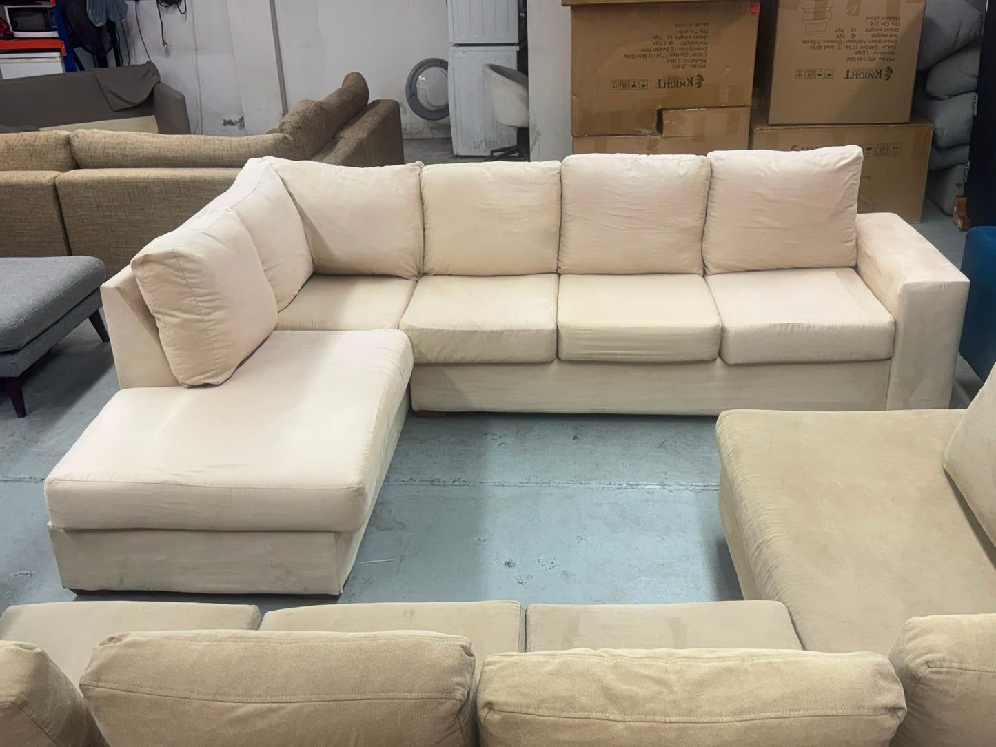 Beige L-Shape Sofa | Preowned | Steam Cleaned | Sydney-Wide Delivery✨